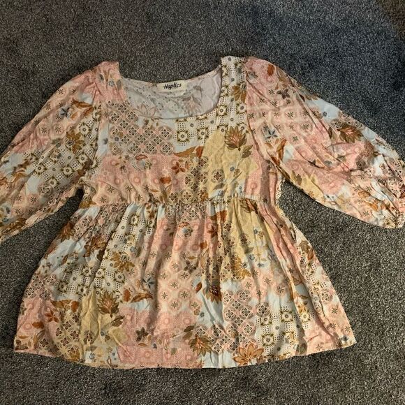 NWOT! Pretty Boho Geometric and Floral design Women’s Tunic top Summer festival - Picture 5 of 7